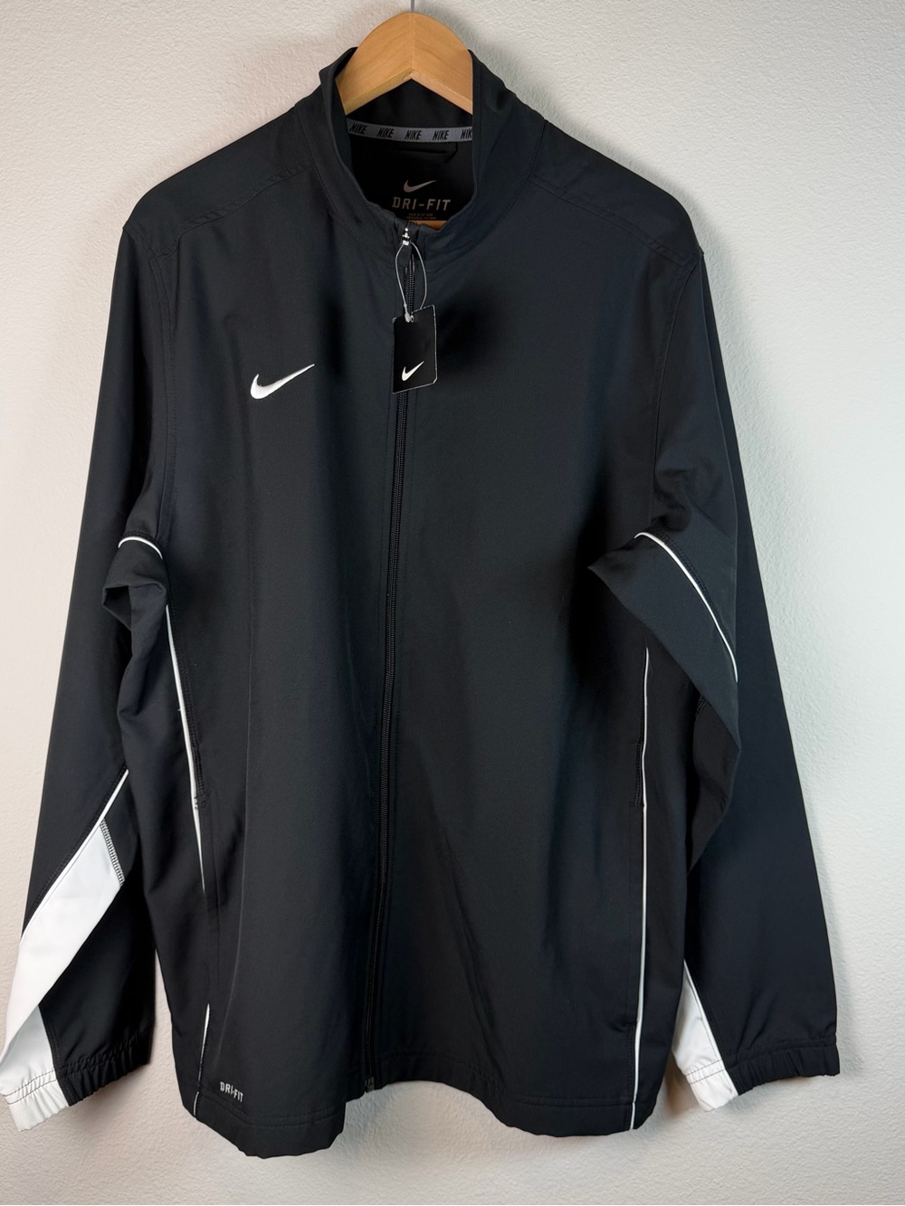 Nike Dri Fit Team Woven Jacket Mens Large Black White Colorblock Track Full Zip